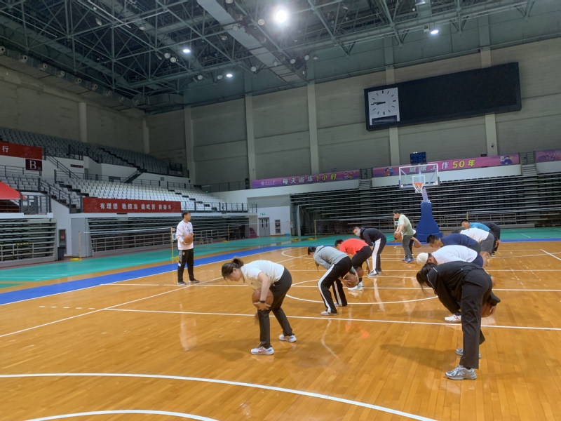替补球员连续建功，证明球队深度